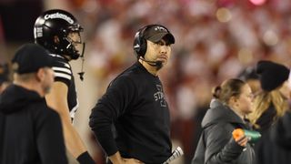 No. 18 Iowa State tops No. 24 Kansas State for 1st 10-win season (College Football)