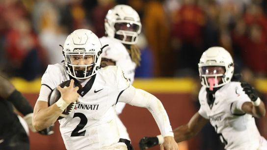 Kansas State out to 'right the ship,' sink Cincinnati's bowl push (College Football)