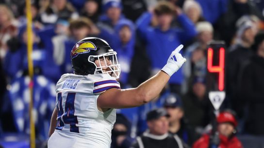 Top 25 roundup: Kansas stuns No. 6 BYU, handing Cougars first loss (College Football)