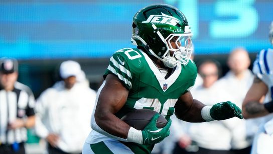 Jets RB Breece Hall (knee) active vs. Seahawks (NFL)