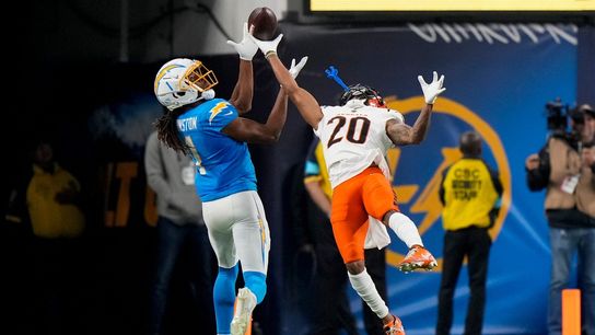 Report: Bengals CB DJ Turner II has fractured clavicle (NFL)