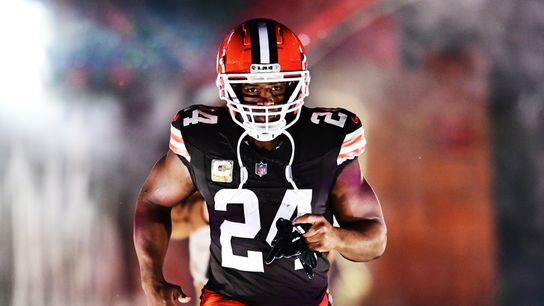 Browns coach: RB Nick Chubb breaks foot vs. Chiefs (NFL)