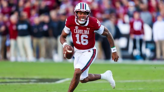 QB LaNorris Sellers runs No. 15 South Carolina past No. 12 Clemson (College Football)