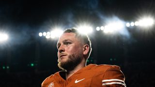 Texas QB Quinn Ewers (ankle) probable to start vs. Texas A&M (College Football)