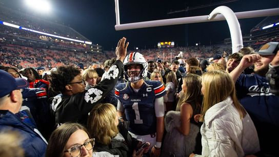 Top 25 roundup: Auburn needs 4 OTs to stun No. 15 Texas A&M (College Football)