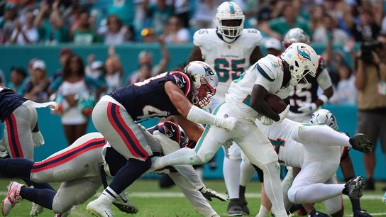 Tua Tagovailoa, Dolphins extend Patriots' misery in Miami (NFL)