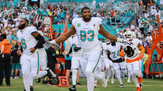 Cardinals sign DE Calais Campbell to one-year deal (NFL)
