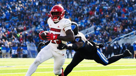 Louisville ends losing streak to Kentucky in blowout fashion (College Football)