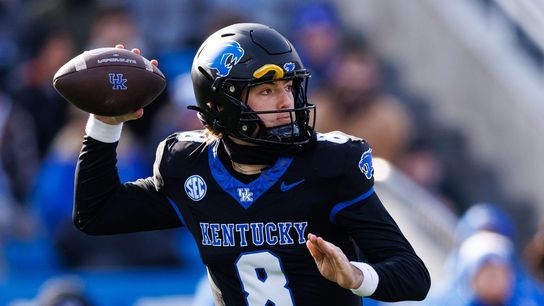 QB change expected for Kentucky against Eastern Michigan (College Football)