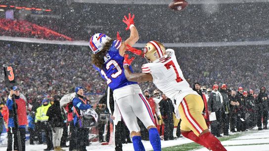 Josh Allen makes TD history as Bills stomp on 49ers (NFL)