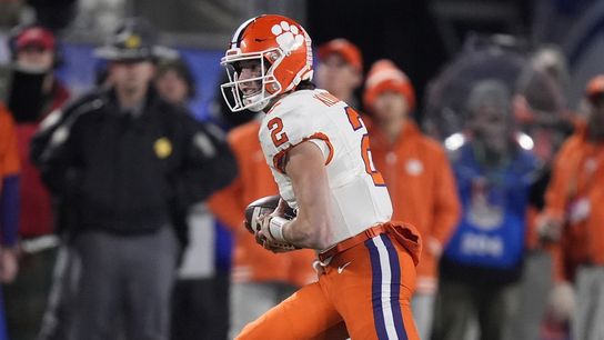 Nolan Hauser's FG sends No. 17 Clemson past No. 8 SMU as time expires (College Football)