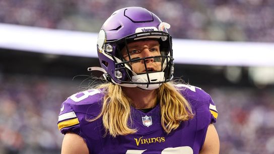 Reports: Vikings signing LB Andrew Van Ginkel to $23M extension (NFL)