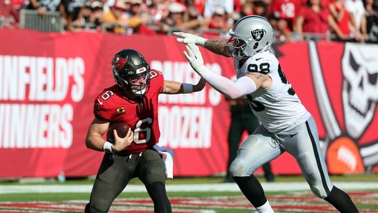 Reports: Maxx Crosby, Raiders reach 3-year, $106.5M extension (NFL)