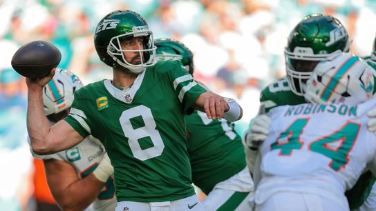 Dolphins' playoff hopes alive entering finale vs. Jets (NFL)