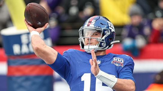 Giants re-sign lone QB Tommy DeVito (NFL)