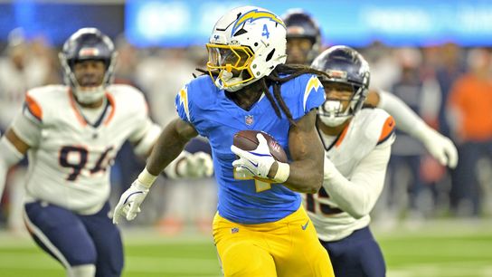 Reports: Chargers set to release RB Gus Edwards (NFL)