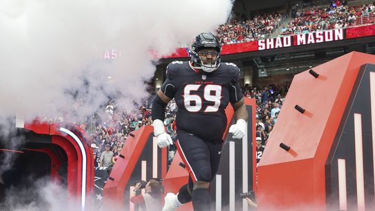 Reports: Texans releasing veteran guard Shaq Mason (NFL)