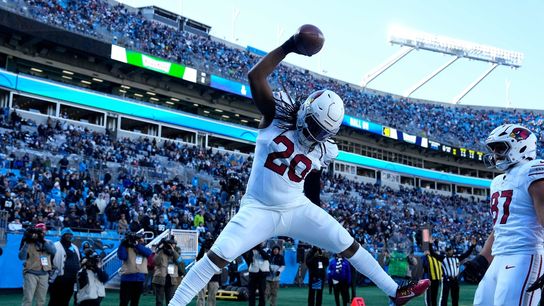 Chuba Hubbard helps Panthers eliminate Cardinals (NFL)