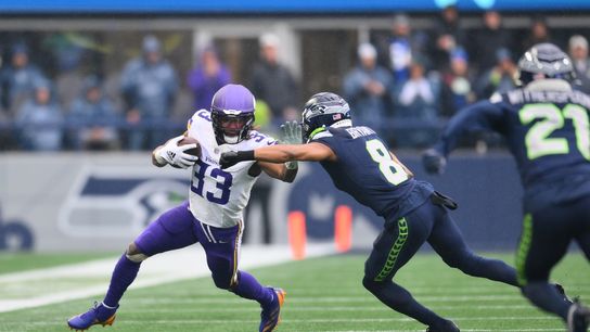 Vikings outlast Seahawks, stay tied atop NFC North (NFL)