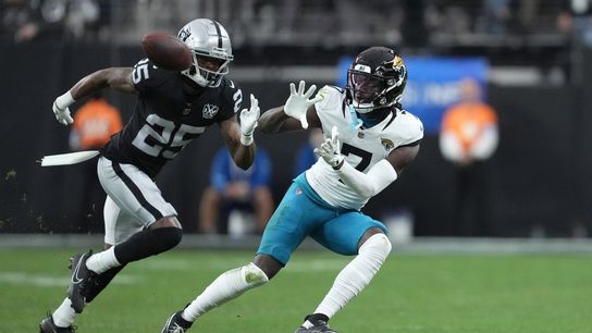 Raiders end 10-game skid by knocking off Jaguars (NFL)