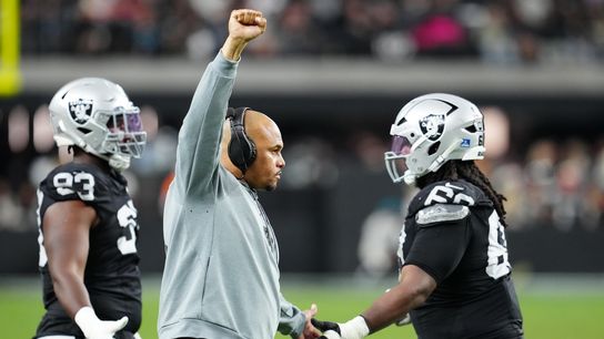 Raiders’ Pierce after win hurts draft order: ‘We don’t do this to lose’ (NFL)