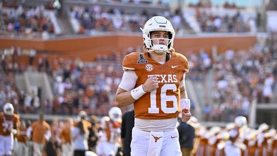 Texas QB Arch Manning has 'no plans' to enter transfer portal (College Football)