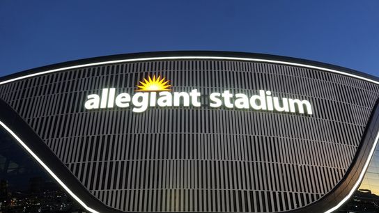 Las Vegas to host College Football Playoff final in '27 (College Football)