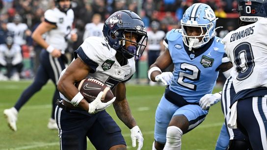 UConn snaps ACC curse, beats North Carolina in Fenway Bowl (College Football)