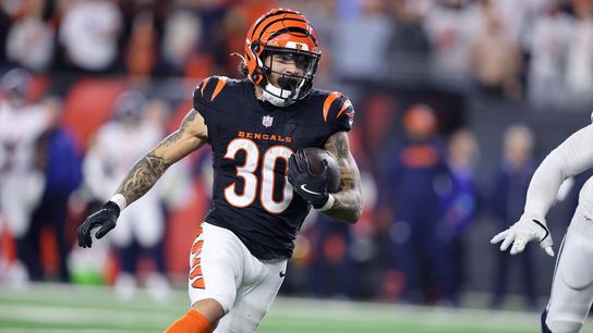 Bengals leading rusher Chase Brown (ankle sprain) exits (NFL)