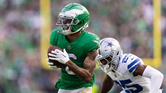 Saquon Barkley hits 2K yards, Eagles crush Cowboys to win division (NFL)