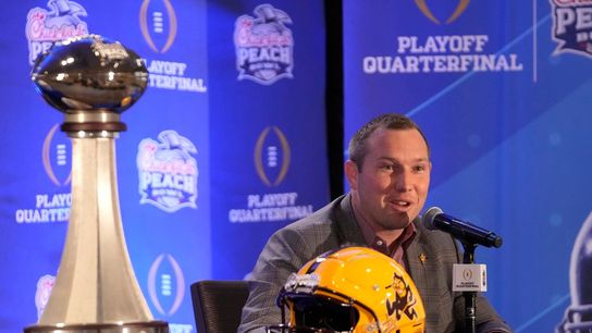 Arizona State extends Kenny Dillingham's contract (College Football)