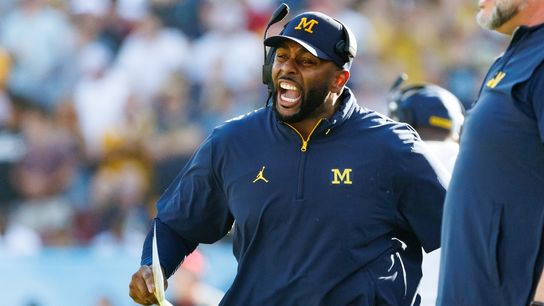 Blue-chip OT Ty Haywood signs with Michigan (College Football)
