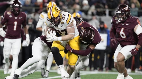 Minnesota's defense dominates Virginia Tech in Mayo Bowl (College Football)