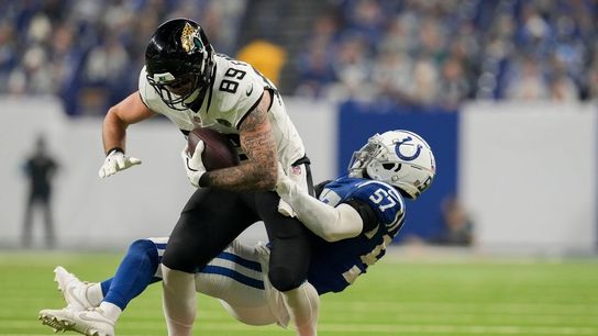 Colts LB Jaylon Carlies underwent shoulder surgery (NFL)