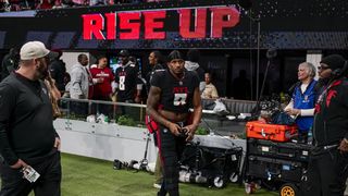 Former Falcons QB helping Michael Penix Jr. 'be a pro' (NFL)