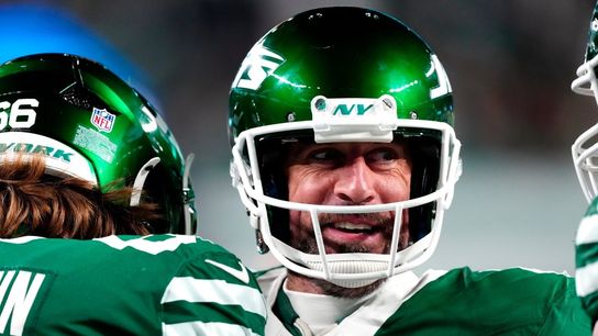Steelers keeping QB options open, with or without Aaron Rodgers (NFL)