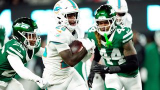 Dolphins GM: RB De'Von Achane to play in season opener (NFL)