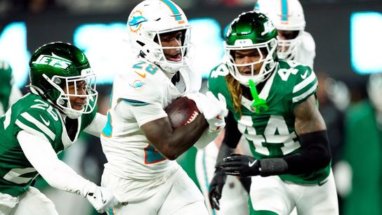 Dolphins GM: RB De'Von Achane to play in season opener (NFL)