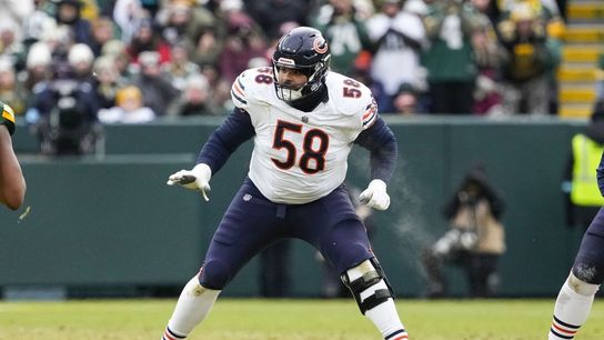 Reports: Bears pick up 5th-year option on OT Darnell Wright (NFL)