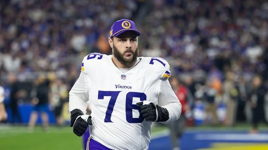 Rams bolster line with OT David Quessenberry (NFL)