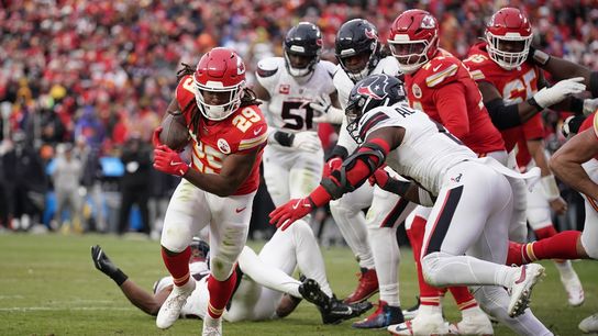 Chiefs outclass Texans to reach AFC title game (NFL)