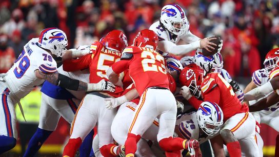 Chiefs get by Bills, head to third straight Super Bowl (NFL)