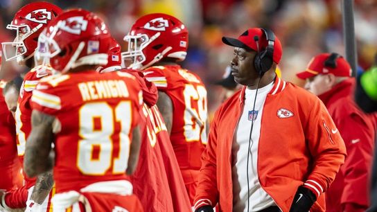 Report: NFL will not discipline Chiefs DBs coach Dave Merritt (NFL)