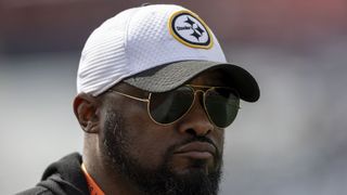 Steelers to add 2 QBs; Aaron Rodgers won't affect draft plans (NFL)