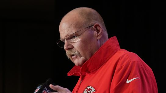 Andy Reid: Chiefs practice like 'normal' Wednesday in regular season (NFL)