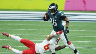 Saquon Barkley breaks Terrell Davis' yards from scrimmage record (NFL)