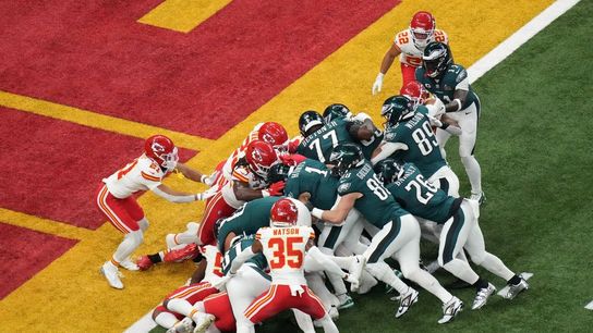 Eagles shove aside tush push vote talk (NFL)