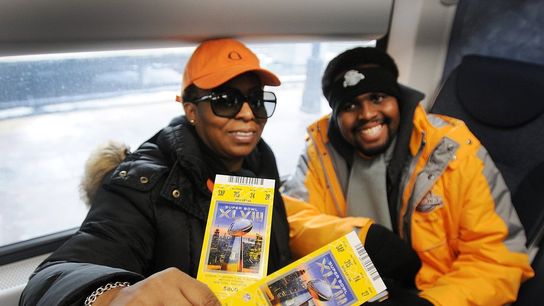 Report: More than 100 players face fines for re-selling SB tickets (NFL)