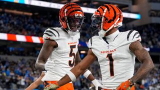 Reports: Bengals signing WRs Ja'Marr Chase, Tee Higgins to 4-year deals (NFL)
