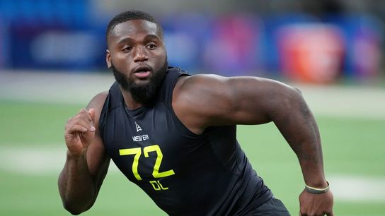Bucs LB David Walker (ACL) out for season, TE Cade Otton OK (NFL)